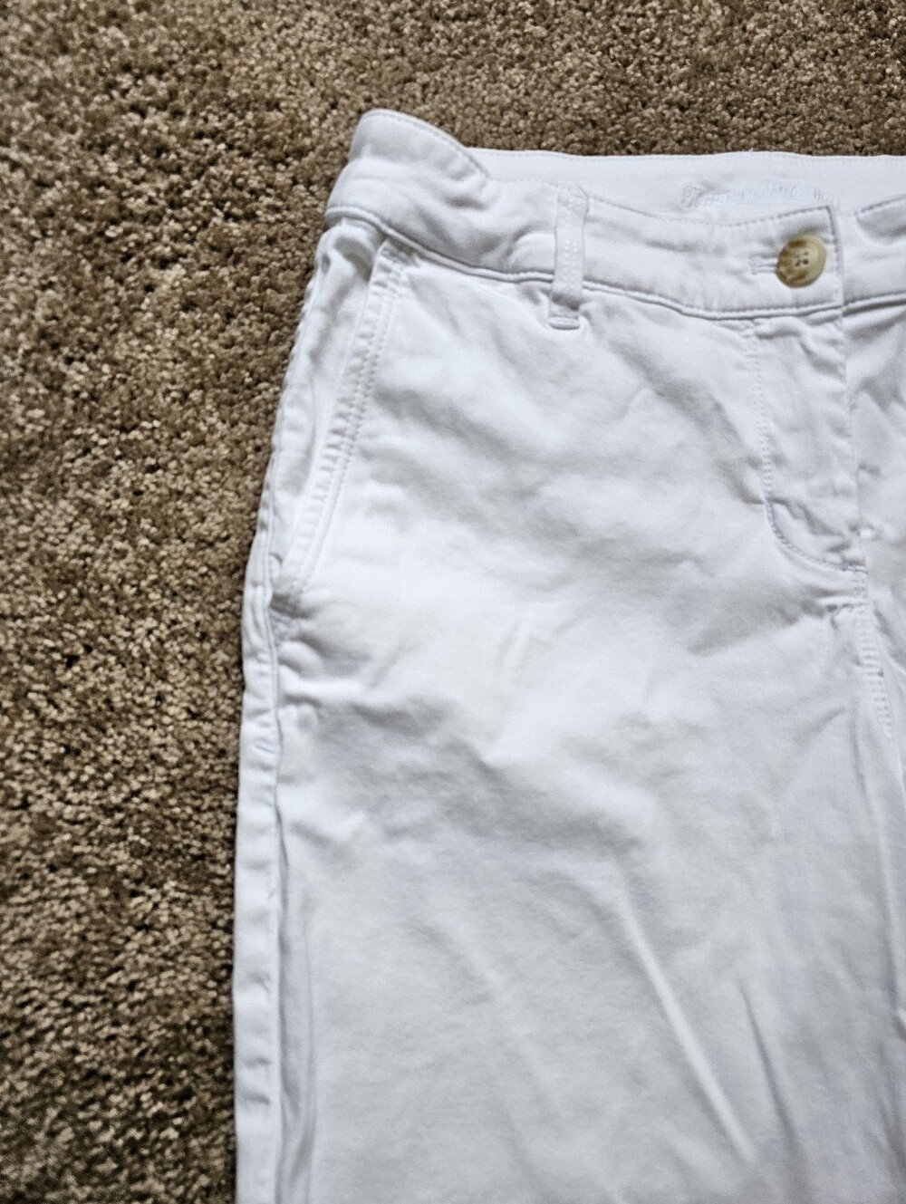 Tommy Bahama White Women's Casual Bermuda Shorts Size 6 - Picture 2 of 5